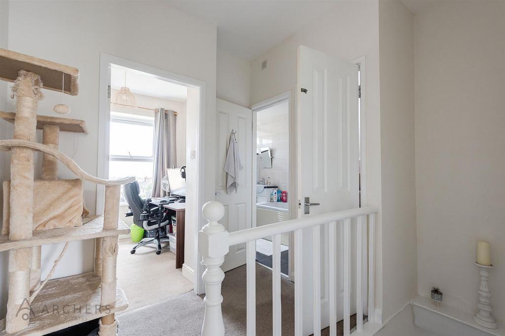 208 Lydgate Lane(Interior)(6of15).jpg