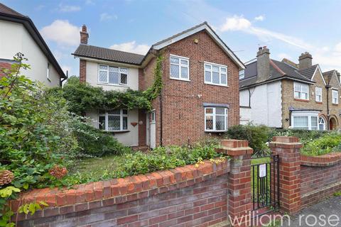 4 bedroom detached house for sale, Gordon Road, London E4