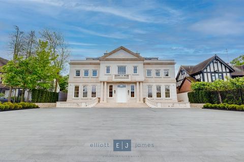 10 bedroom detached house for sale, Manor Road, Chigwell IG7