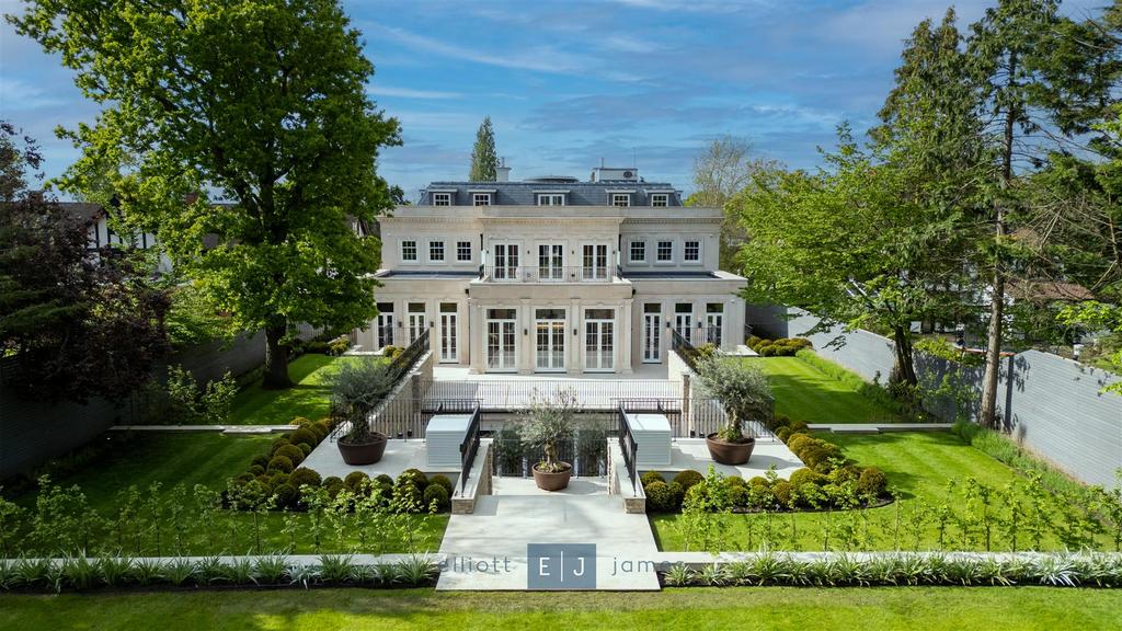 Manor Road, Chigwell IG7 10 bed detached house for sale £7,950,000