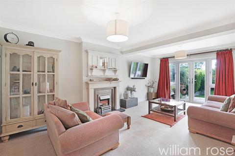 5 bedroom detached house for sale, Monkhams Avenue, Woodford Green IG8