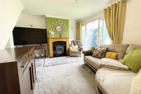 3 bedroom end of terrace house for sale, Russell Gardens, Poole BH16