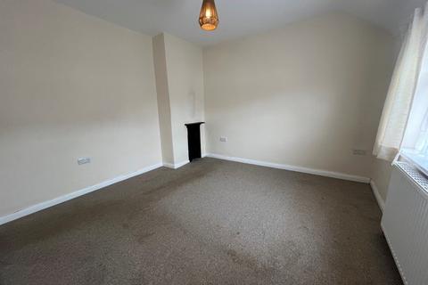 2 bedroom terraced house to rent, Warren Avenue, Stapleford. NG9 8FD