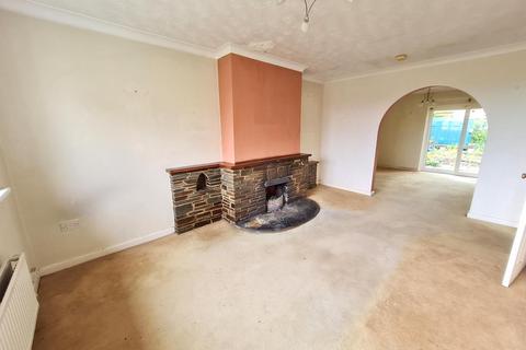 7 Forth Vean, Godolphin Cross, Helston, TR13 9RH