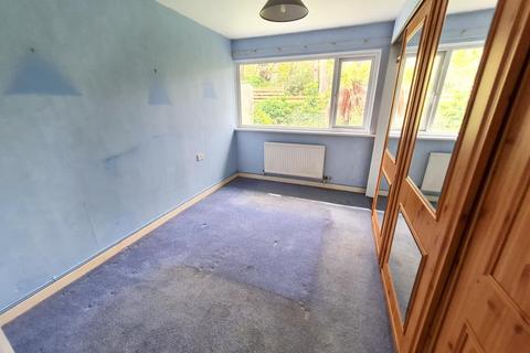 7 Forth Vean, Godolphin Cross, Helston, TR13 9RH