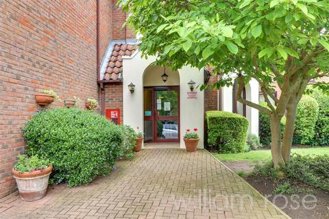 1 bedroom retirement property for sale, Chingford Lane, Woodford Green IG8