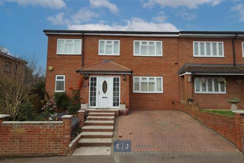 5 bedroom semi-detached house for sale, Hoppett Road, London E4