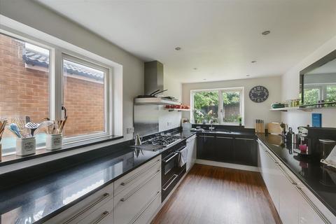 6 bedroom detached house for sale, Clarkes Lane, Beeston, Nottingham