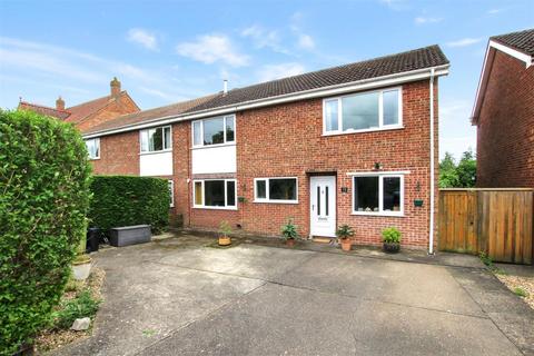 4 bedroom semi-detached house for sale, Victoria Road, Market Rasen LN8