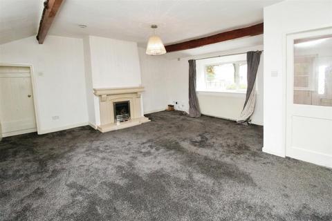 2 bedroom cottage for sale, Beacon Road, Bradford BD6