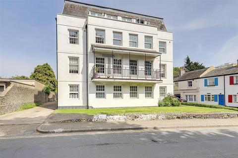 1 bedroom flat for sale, Ambrose Place, Worthing BN11