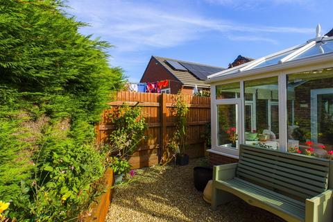 4 Catherton Close, Clee Hill, Ludlow, SY8 3RD