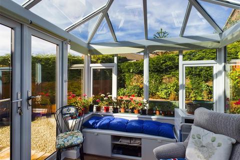 4 Catherton Close, Clee Hill, Ludlow, SY8 3RD