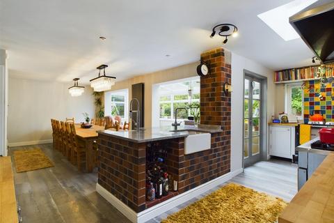 4 bedroom detached house for sale, Sandbourne Drive, Bewdley