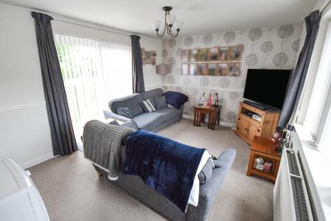 2 bedroom semi-detached house for sale, Kent Mews, Bingley, BD16 4PY