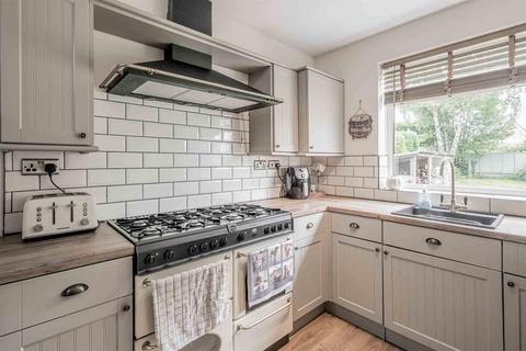 50 Wolverhampton Road, Kingswinford, DY6 7JB