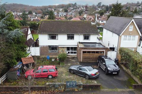22 Eleven Acre Rise, Loughton, IG10 1AN