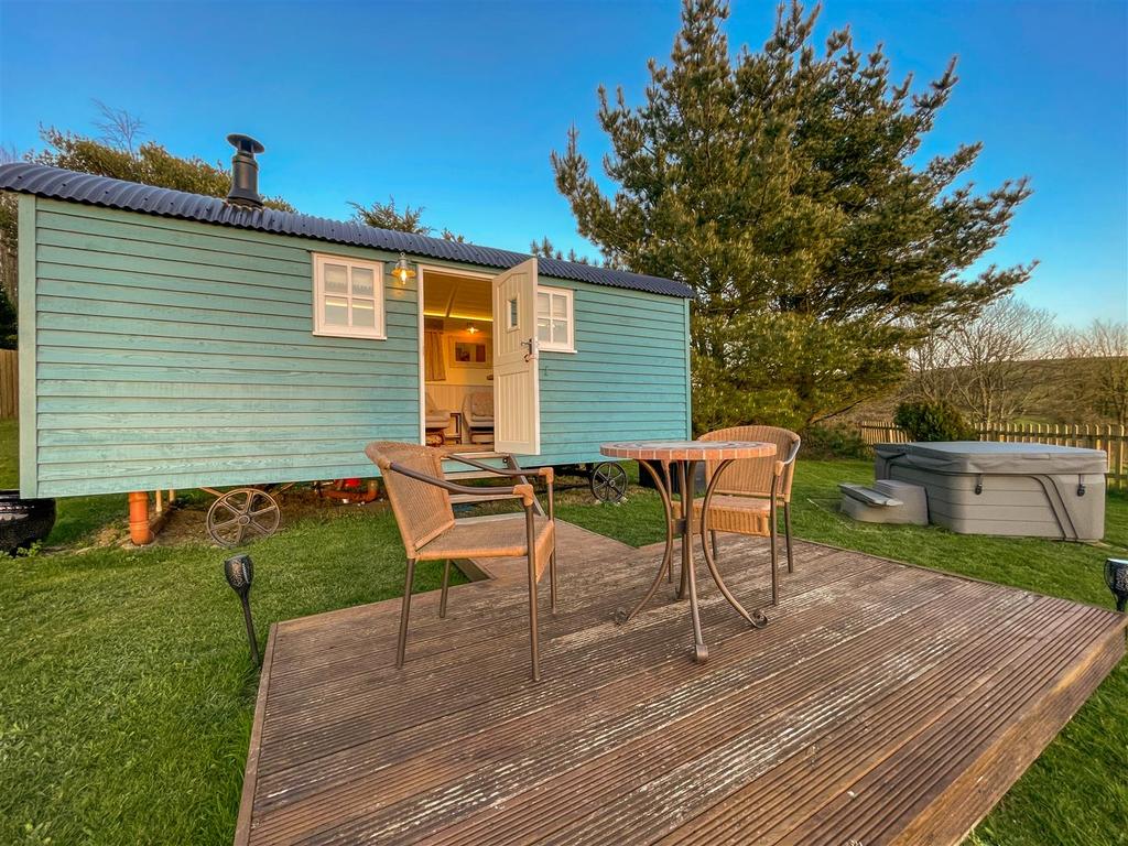 Parry Shepherds Hut-11.jpg