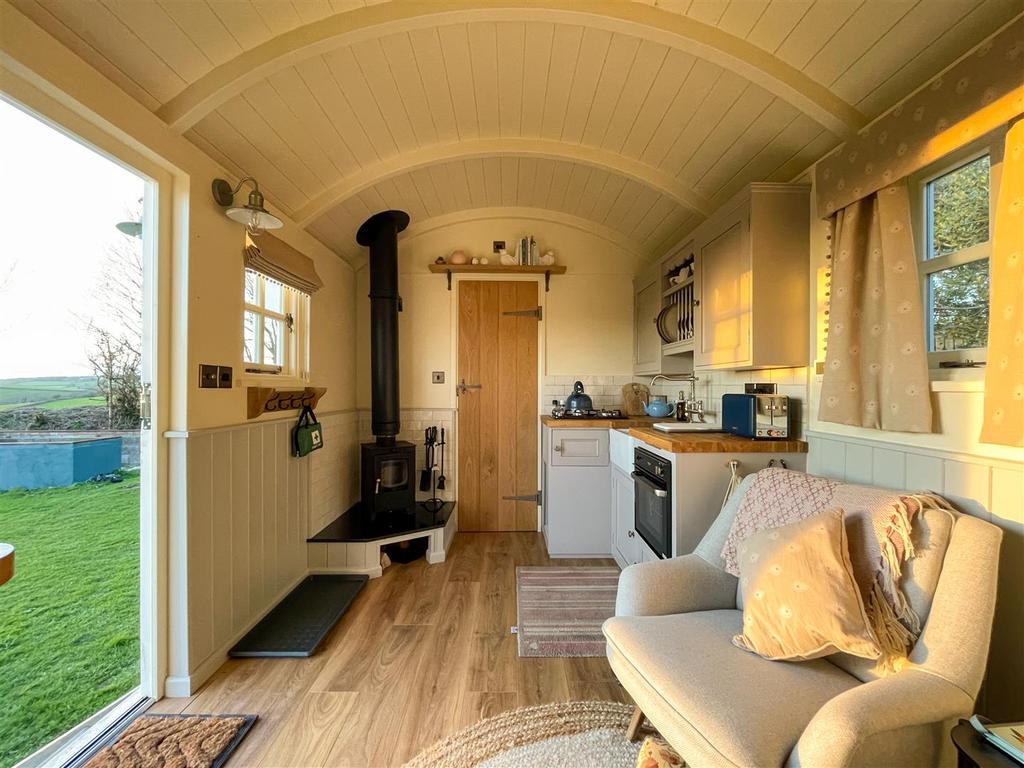 Parry Shepherds Hut-4.jpg