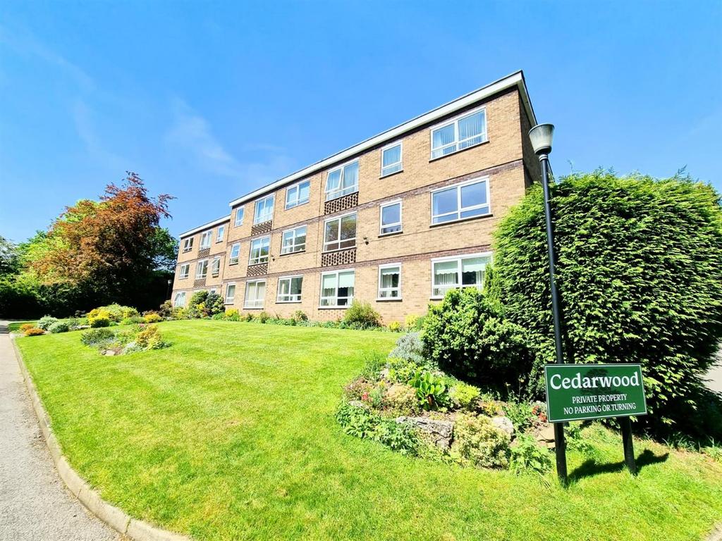 Four Oaks Road, Four Oaks, Sutton... 3 bed property for sale £280,000