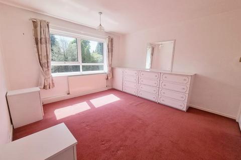 Flat 8, Cedarwood Four Oaks Road, Sutton Coldfield, B74 2SH