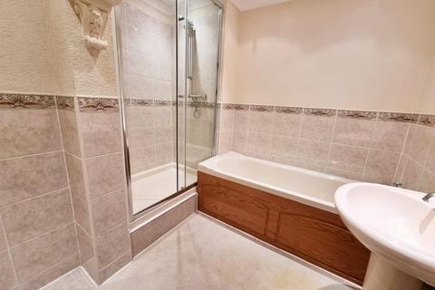 Flat 8, Cedarwood Four Oaks Road, Sutton Coldfield, B74 2SH