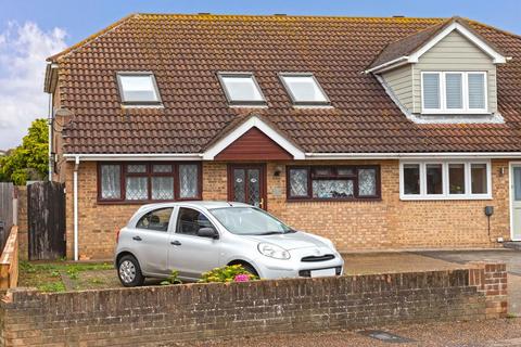 4 bedroom semi-detached house for sale, Mash Barn Lane., Lancing