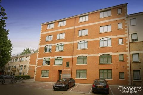 1 bedroom apartment to rent, 5 Clifton Court, Hemel Hempstead HP3