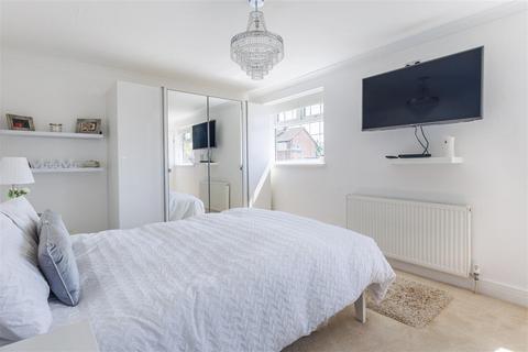 41 Queens Road, North Weald, Epping, CM16 6JE