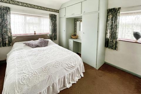 3 bedroom semi-detached house for sale, Sunrise Crescent, Hemel Hempstead HP3