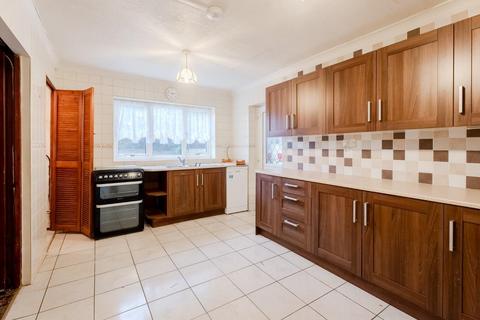 3 bedroom semi-detached house for sale, Sycamore Green, Dudley