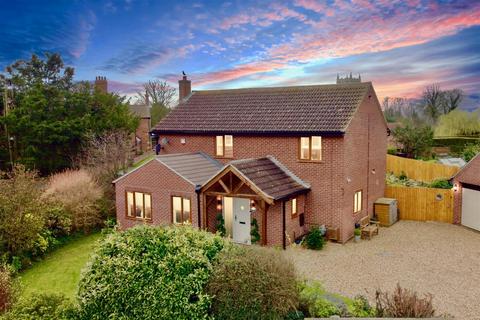 4 bedroom detached house for sale, Highfield Close, Foston, Grantham