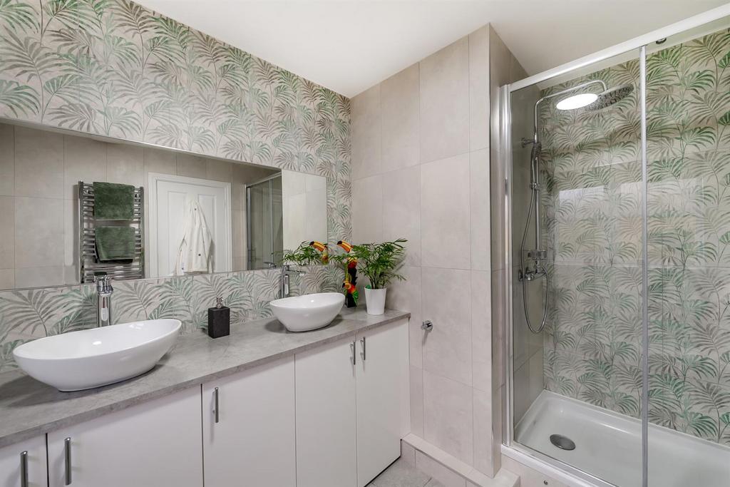 8579825-interior18.jpg