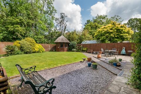 3 Broadleaf Close, Exeter, EX1 3XA