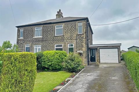 24 Crosshills Mount, Greetland, Halifax, HX4 8HS