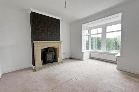 24 Crosshills Mount, Greetland, Halifax, HX4 8HS