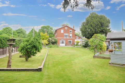 6 bedroom semi-detached house for sale, Longton Road, Stone