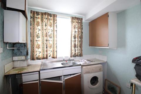3 bedroom semi-detached house for sale, Kirkston Avenue, Lemington, Newcastle Upon Tyne