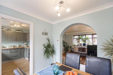 1 Neal Croft, Whittington, Lichfield, WS14 9PH