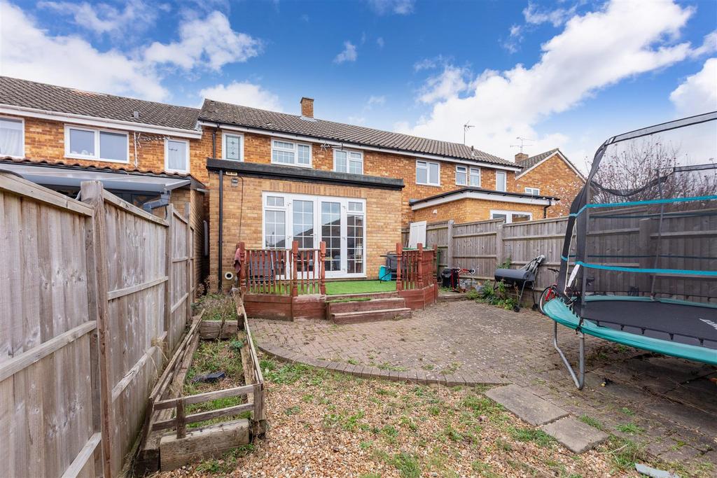 97 Pemberton Road-3.jpg