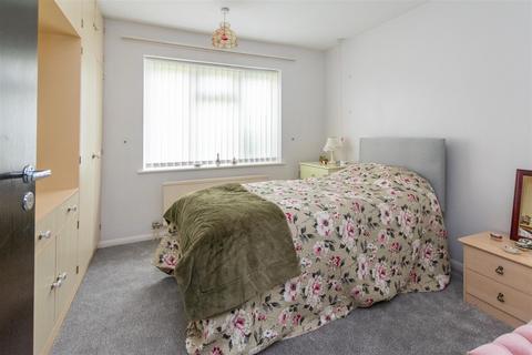 2 bedroom semi-detached bungalow for sale, Shrimpton Court, Ruddington, Nottingham