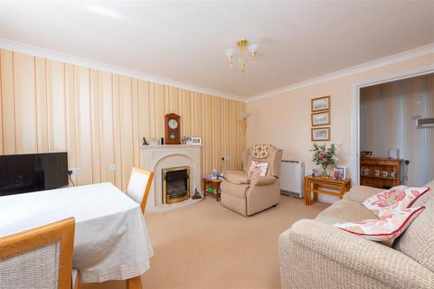 1 bedroom apartment for sale, Alma Road, Windsor