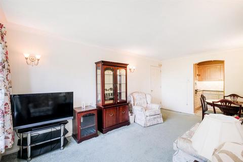 1 bedroom retirement property for sale, Ennerdale Court, Cambridge Road