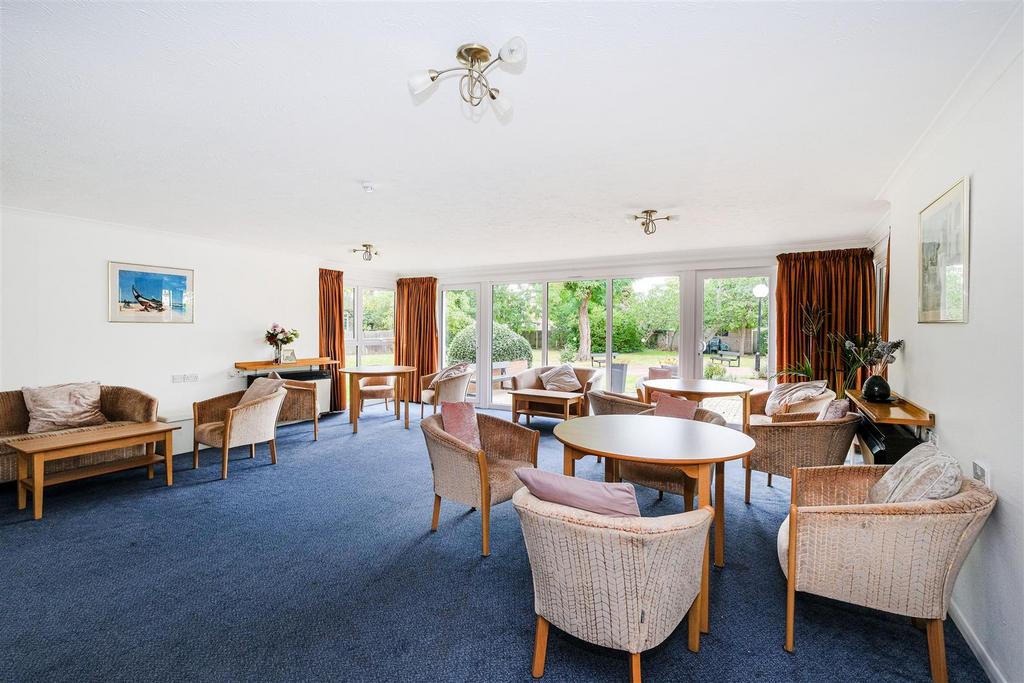 6 Ennerdale Court-20.JPG