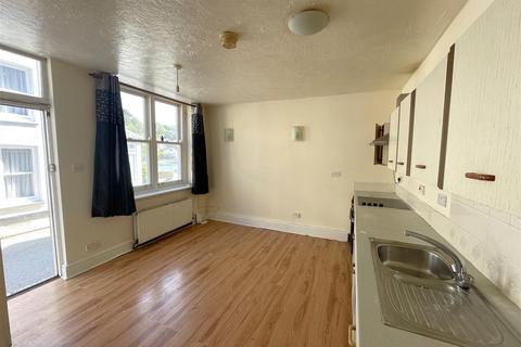 1 Station Road, Fowey, PL23 1DF