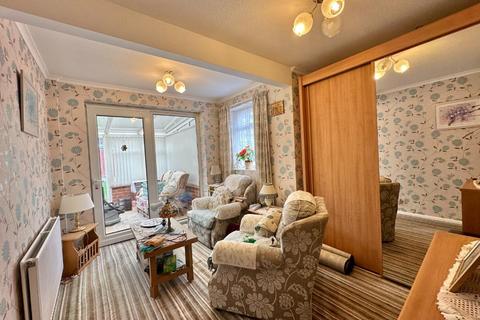 11 Grasscroft, Northampton, NN2 8QH