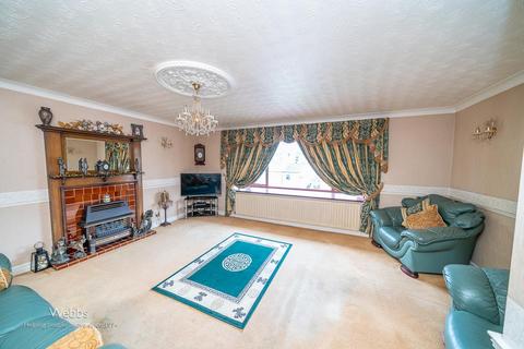 3 bedroom detached bungalow for sale, Wyndmill Crescent, West Bromwich B71