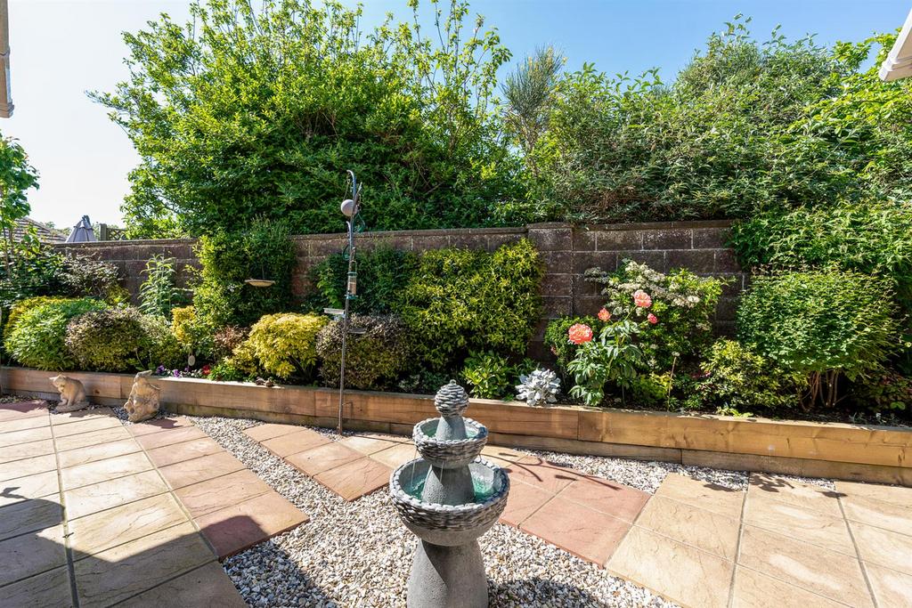 West Facing Rear Garden