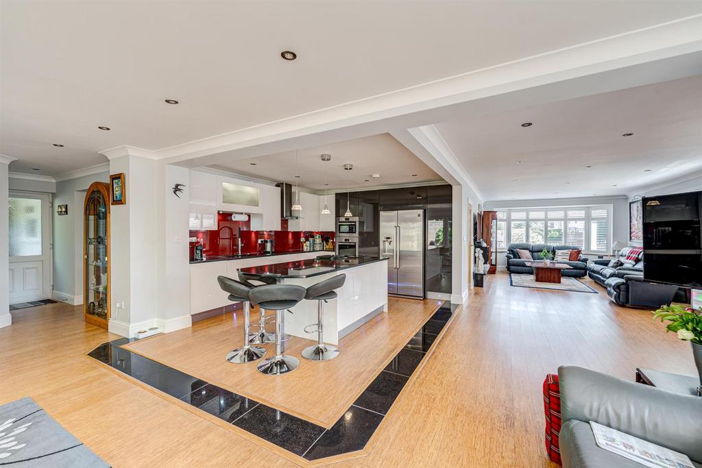 Living/Dining/Kitchen Room