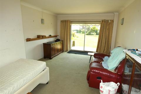 2 bedroom apartment for sale, Marama Gardens, Rustington BN16